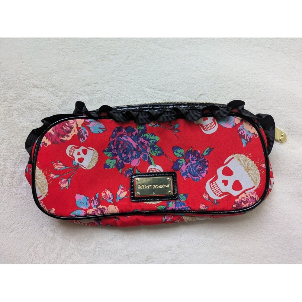 Betsey Johnson Ruffle Red Skull Highness Roses Makeup Cosmetic Bag